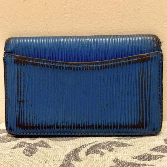 Louis Vuitton Blue Epi Leather Card Holder - Picture 3 of 5